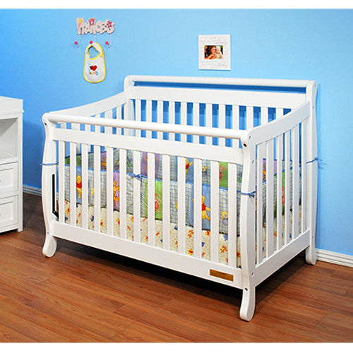 Sturdy and Versatile 3-in-1 Solid Wood Crib