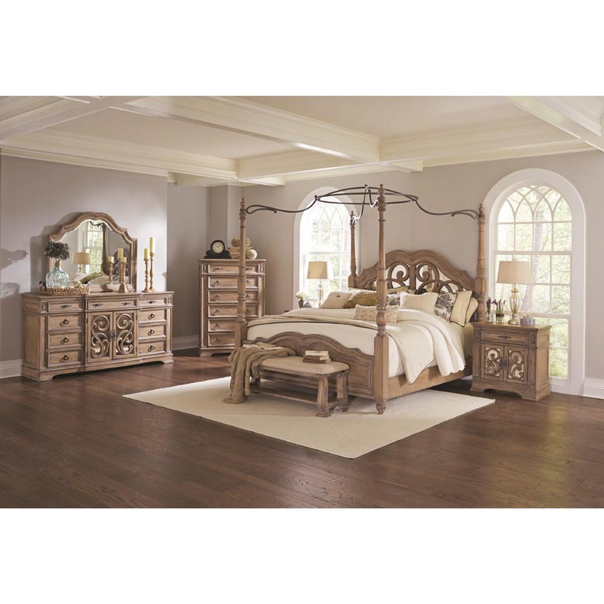 Ilana Canopy Bed with Mirror Back Headboard