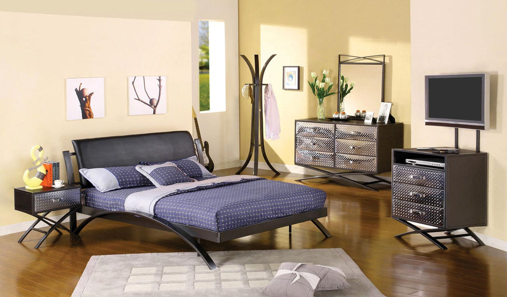 Black Finish Metal Bed