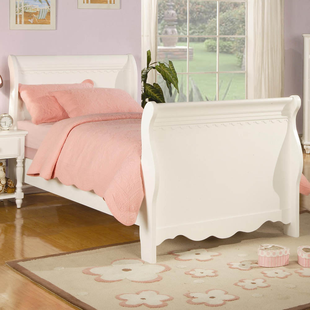 White Sleigh Bed